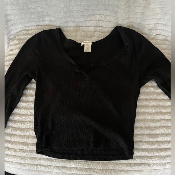 Bozzolo black cropped long sleeve - Picture 1 of 3